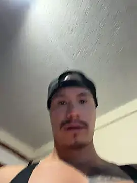 DominickVegas: онлайн-секс-чат