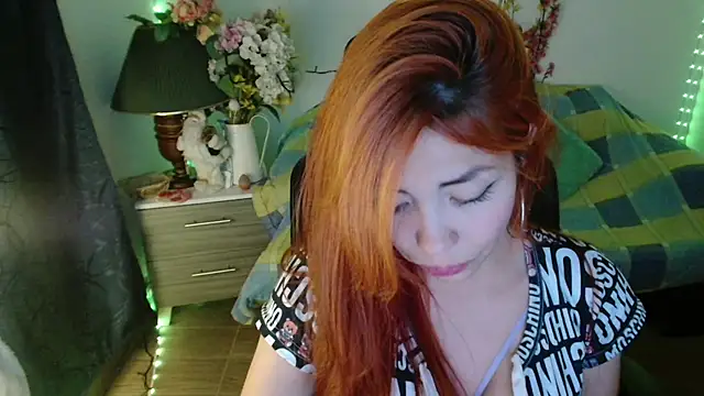 Aylinn_diaz's Live XXX Chat