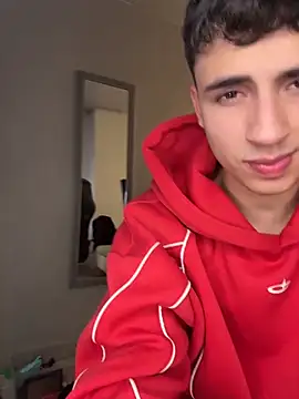 AdrianRinaldi Chat XXX in diretta