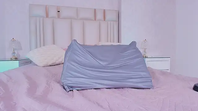 alanarose18's Live XXX Chat