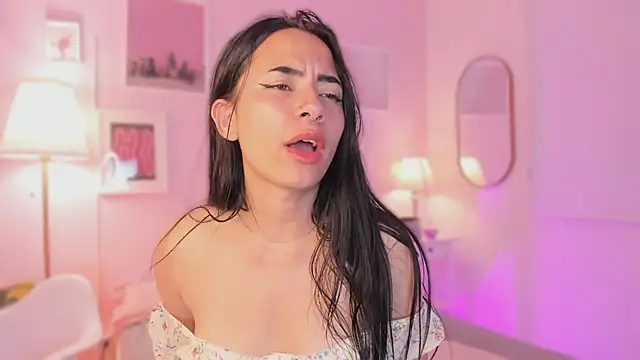 Chat XXX en directo de Ivyy_sweet_