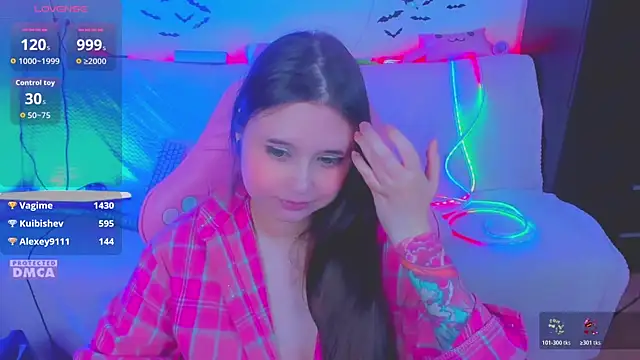 Lolisuccub Chat XXX in diretta