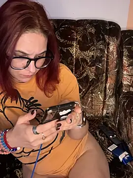 Show modela jebise23 na web-kameri