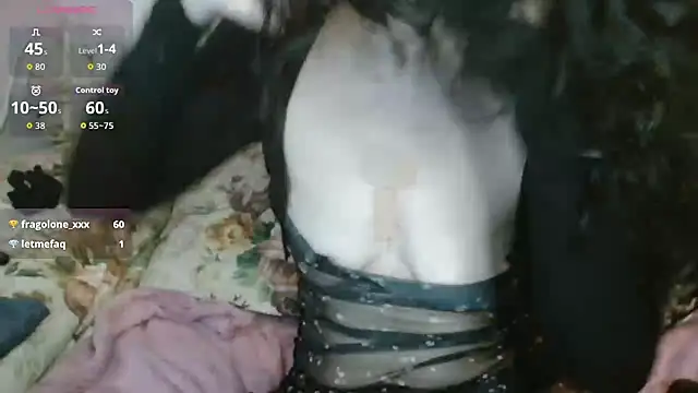 Yllmira's Live XXX Chat