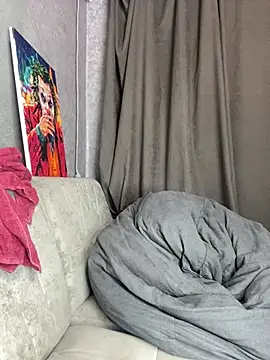 Lola_Hale Adlı Modelin Web Kamerası Şovu