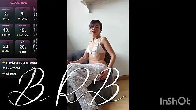 Trinityy__ 即時 XXX 聊天