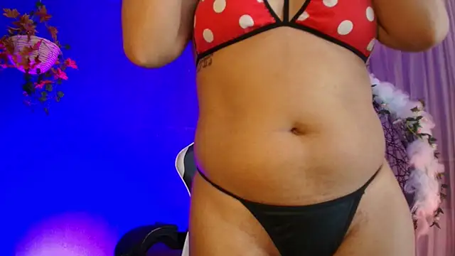 Chat XXX en directo de Emmapark_