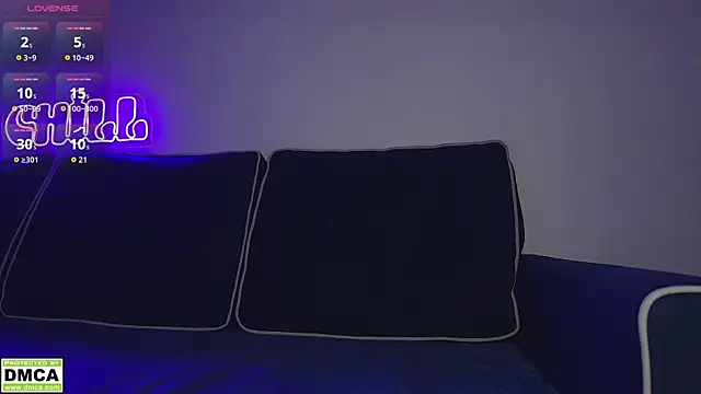 XXX chat uživo modela meowluv66