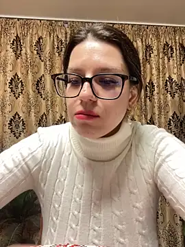 Czat XXX na żywo – NadiraNoor