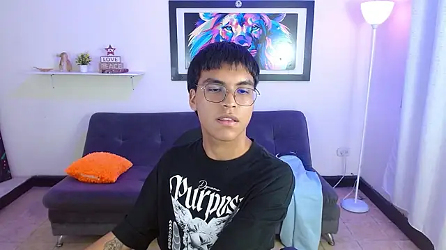 Maecum18 Live XXX-Chat