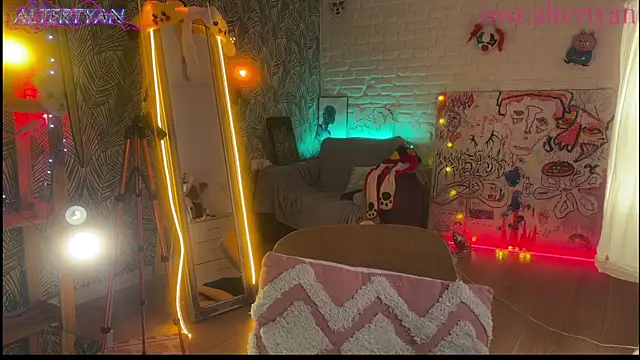 altertyan's Live XXX Chat