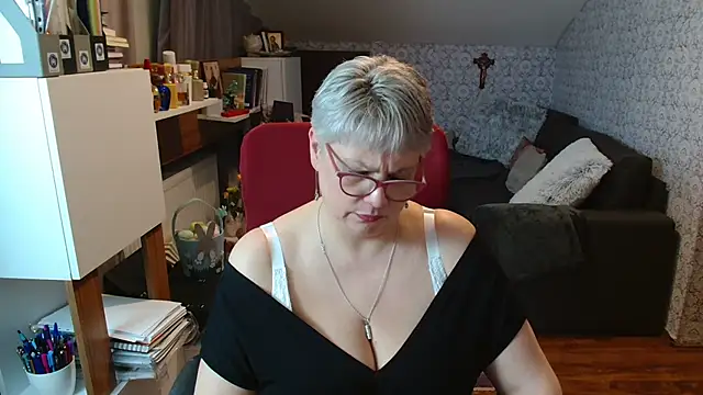 bigtits4you 라이브 XXX 채팅