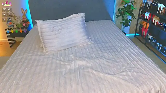 Kira_from_UA Adlı Modelin Canlı XXX Sohbeti