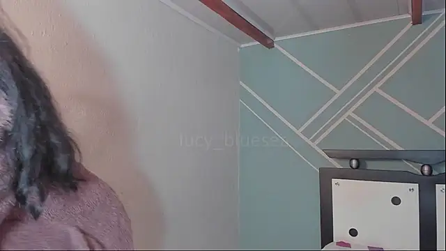 แชท XXX สดของ Lucy-Bluesea