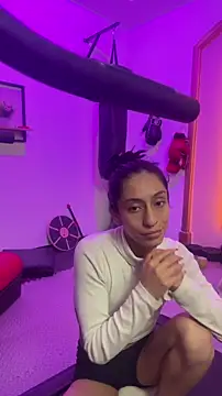 Lucyanajoi Live XXX-Chat