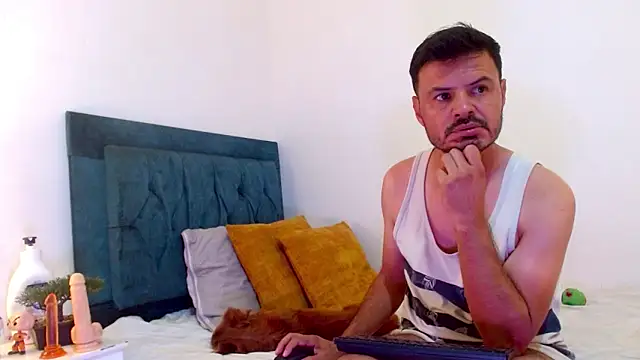 cedrixx10 – Naživo XXX chat