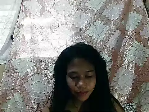 PinaySkinnyGirl's Live XXX Chat