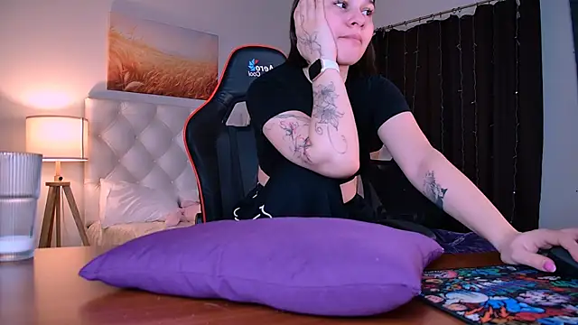 JenniferGraces Chat XXX in diretta