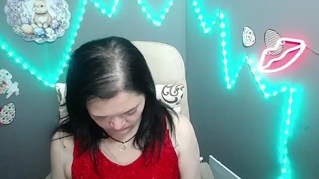 LauraFinn Live XXX-chat