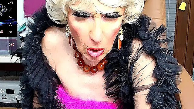 Show de ROBY_SWEETHOT na webcam