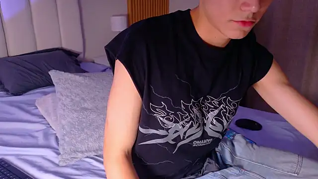 FireGuy_99 Live XXX Chat