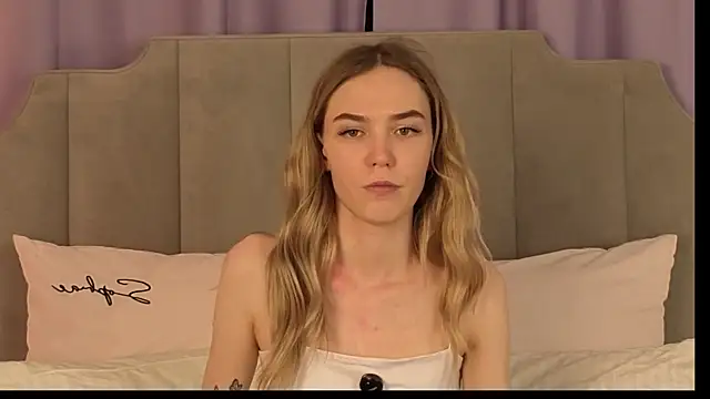 Chat XXX ao vivo de NikkiRyx