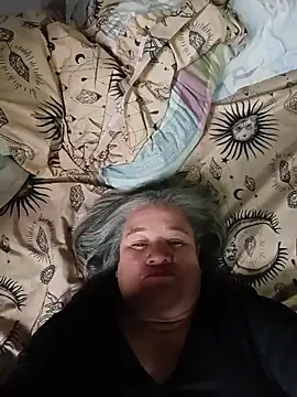 CheekySnowQueen_69 élő XXX-chatje