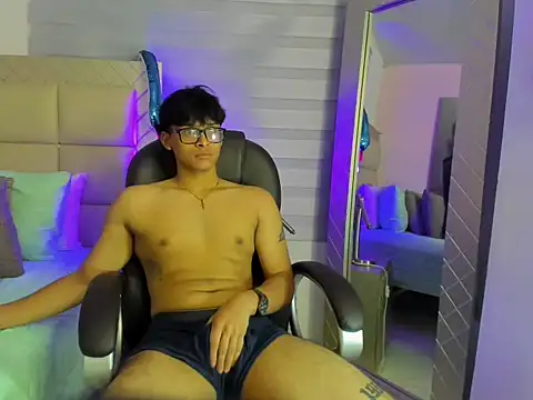 mathias_oberlin's Live XXX Chat