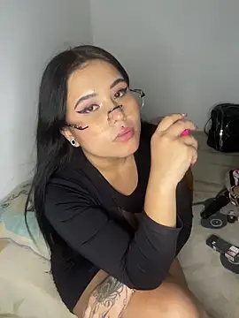 Chat XXX en directo de LunnaMoretti