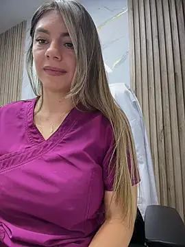 alicee16 Adlı Modelin Web Kamerası Şovu