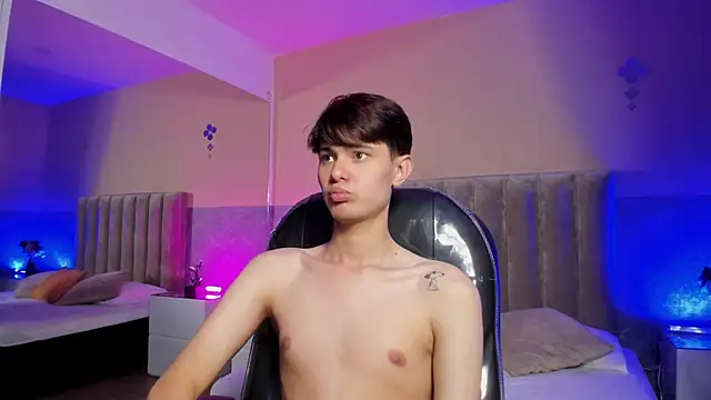 Derek_Sinn – Naživo XXX chat