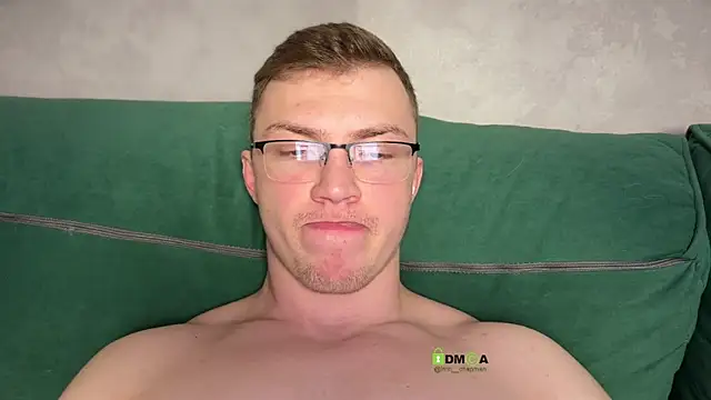iron__chap Webcam Show