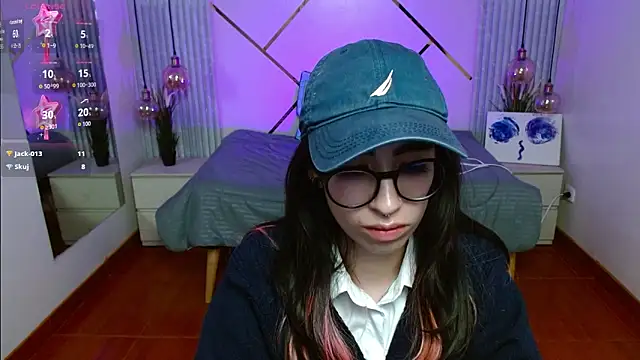 LenaRoses élő XXX-chatje