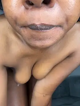 Živý XXX chat Ebony_Queeen