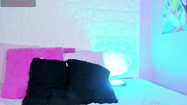 Онлайн чат XXX Ema_Jackson