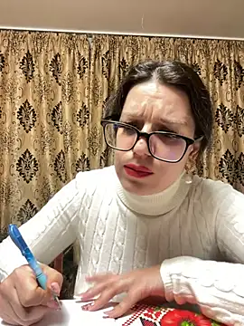 Chat +18 de NadiraNoor ao vivo