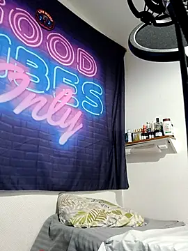 Mikaaa97 网络视讯表演