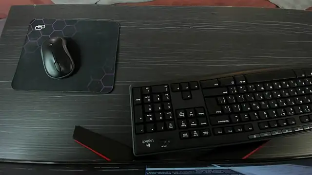 MarkYeti: απευθείας συνομιλία ΧΧΧ