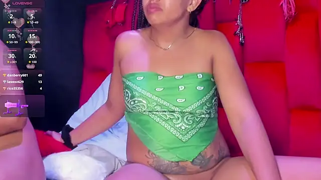 lilith-Y-Asmodeo Webcam Show