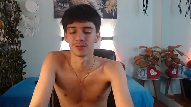 Chat XXX en directo de AmethystShadow17