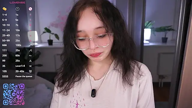 HannaHaylesのウェブカメラショー