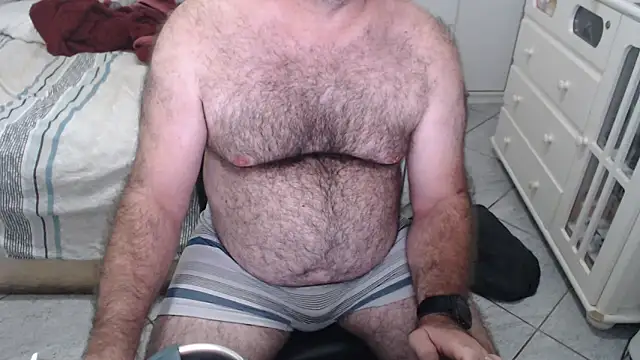 Chat +18 de MysterBearMG ao vivo