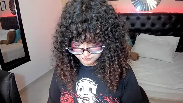 _Lilly_miller 现场XXX聊天