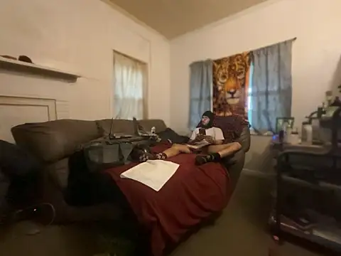 ThrowedWorldWide: онлайн-секс-чат