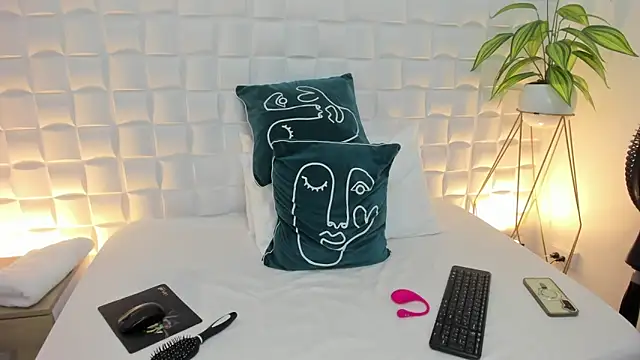 tomie_666's Live XXX Chat