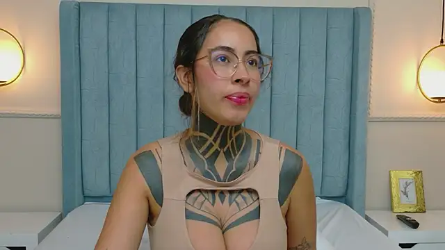 NicoleBlumのライブXXXチャット