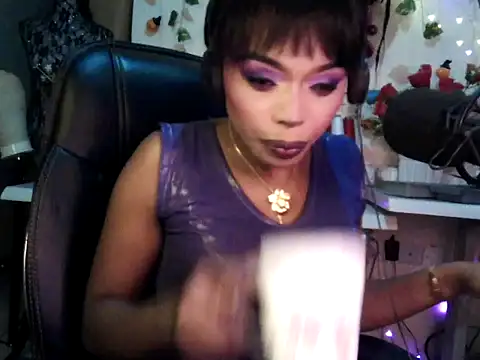 Chatroom XXX en direct de Anaconda2350