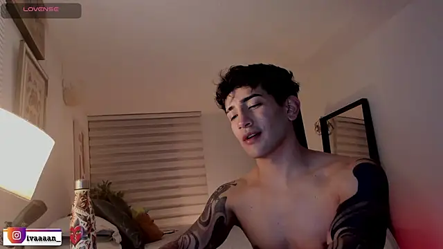 ivaaaan_ Live XXX-Chat