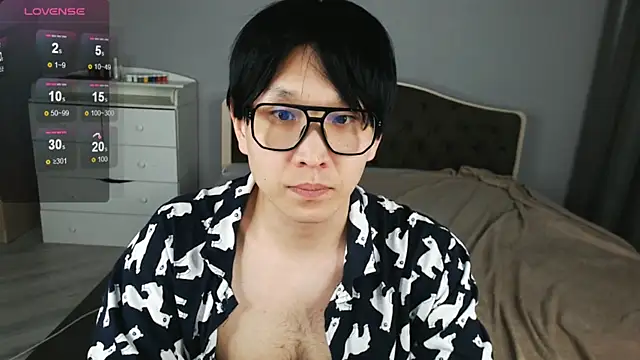 KaiChicken's Live XXX Chat