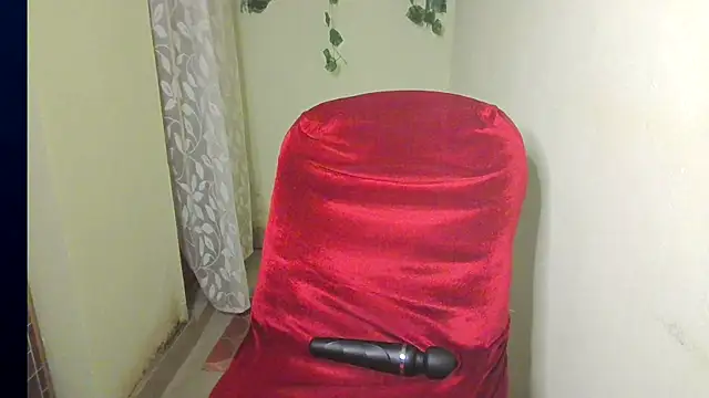 Онлайн чат XXX Madhubala01